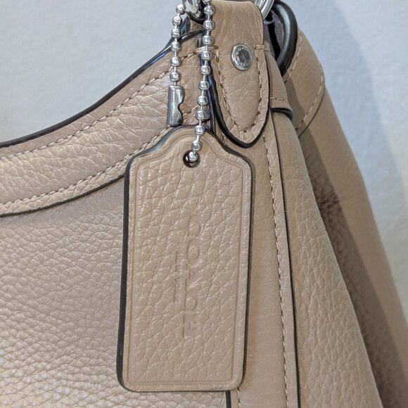 Coach Kristy shoulder bag. EUC! - Picture 2 of 10